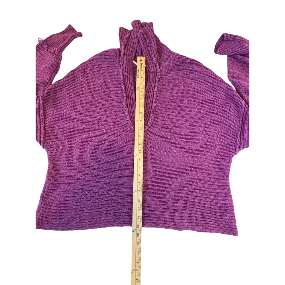 Free People Sweater Purple Women Small Ribbed V-Neck Oversized Raw Edge Boho